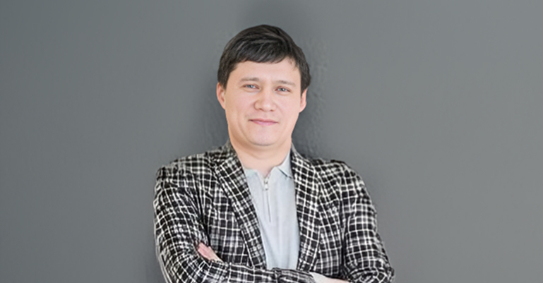 Azamat Tulepbergenov