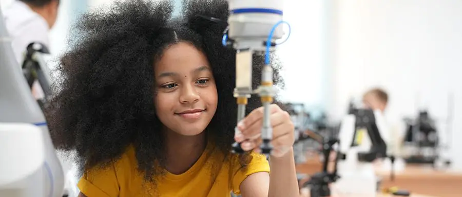 Top STEM Programs for High School Students